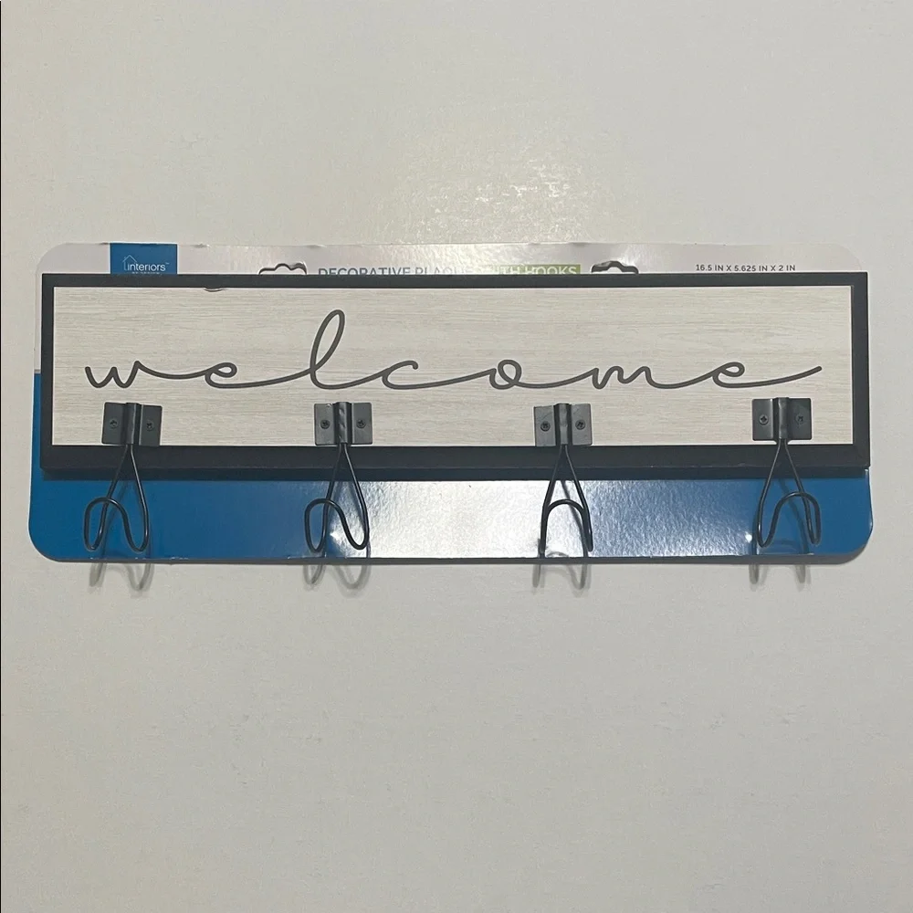 Elegant Welcome‎ Wall Hook Rack - Black and Cream